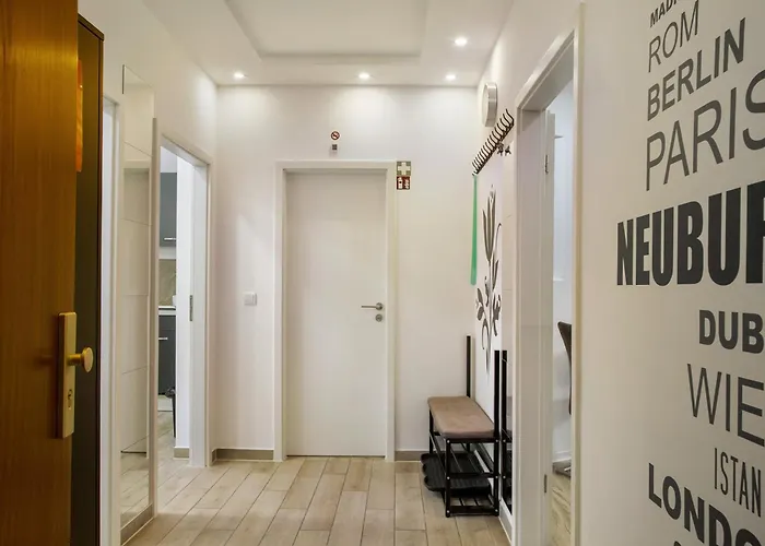Modern Neuburg 5 - New